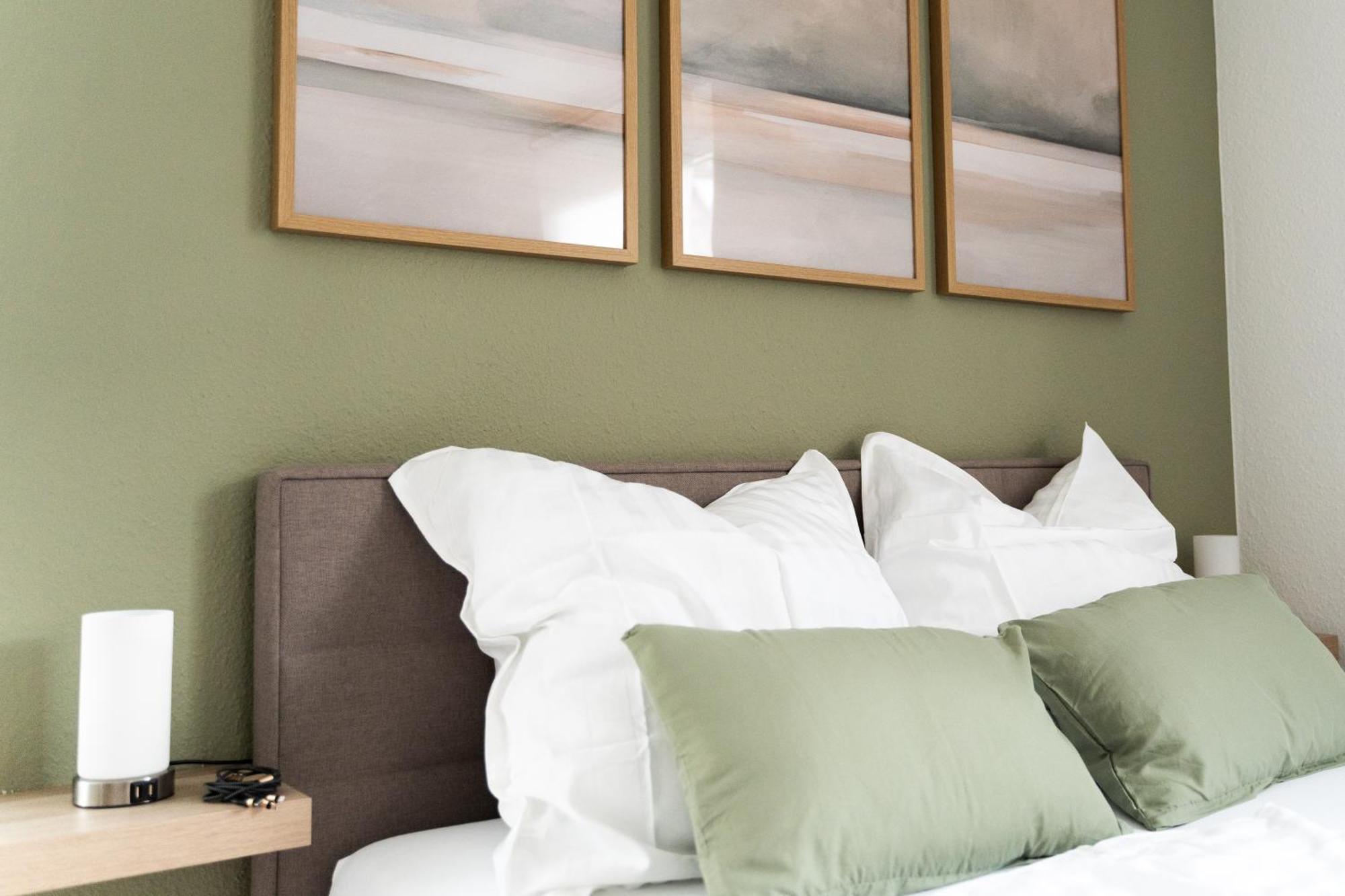 Lubu Stay Central, Cozy, With Workspace And Parking Людвигсбург Экстерьер фото